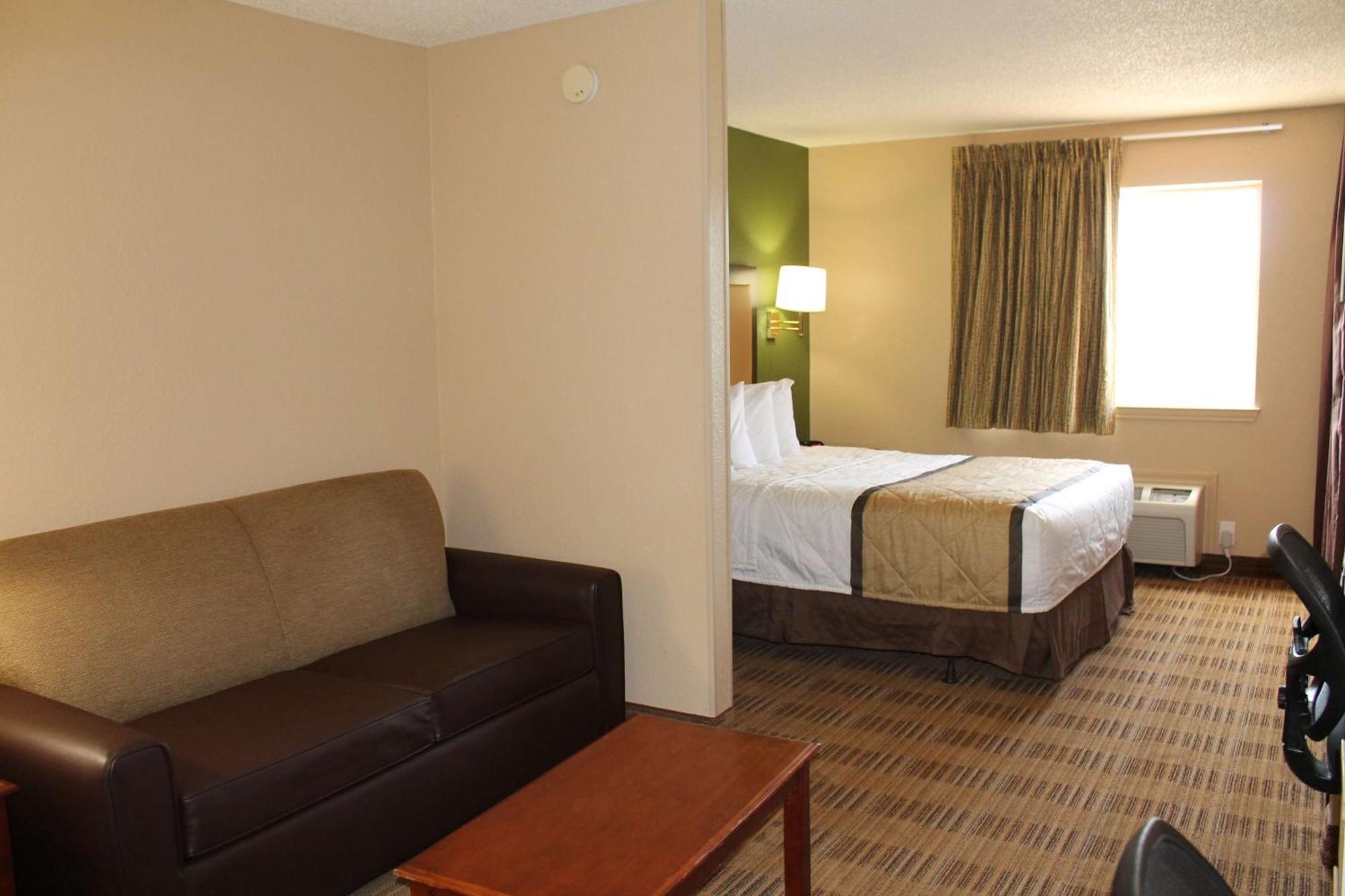 Extended Stay America Select Suites - Houston - Шугар-Ленд Екстер'єр фото