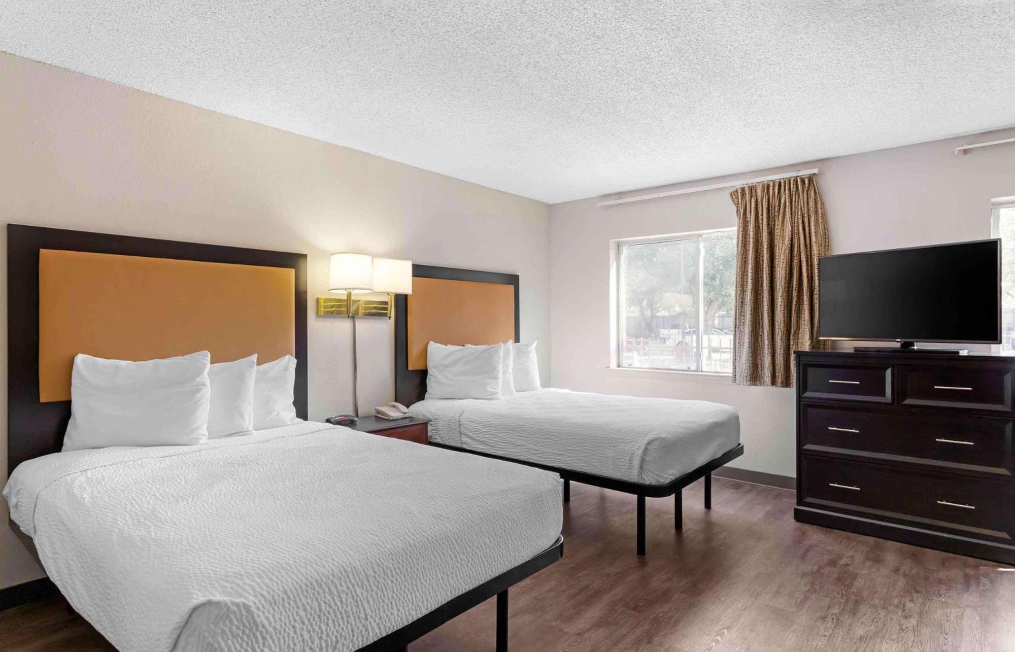 Extended Stay America Select Suites - Houston - Шугар-Ленд Екстер'єр фото