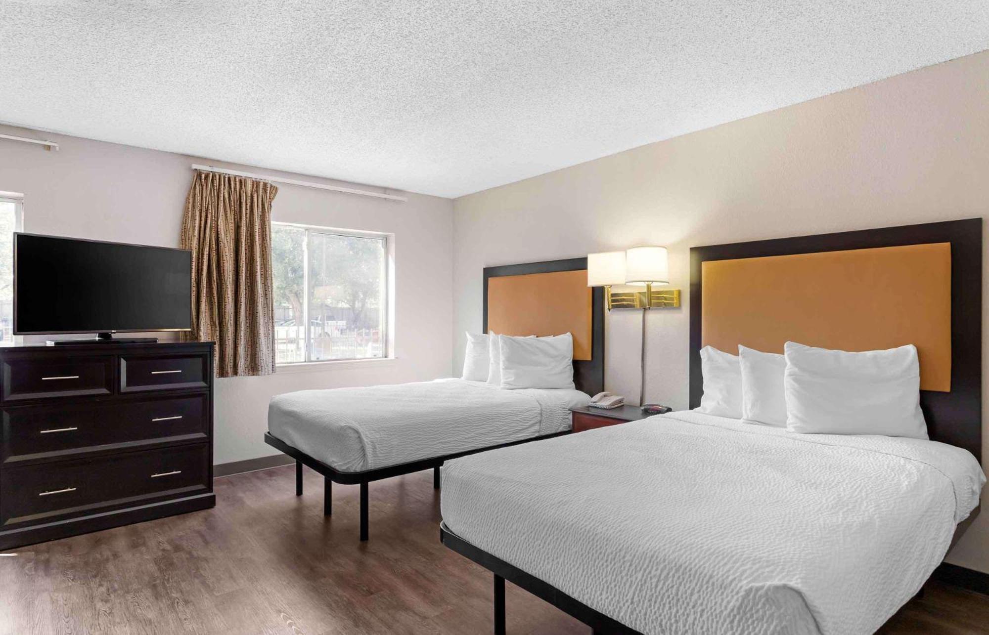 Extended Stay America Select Suites - Houston - Шугар-Ленд Екстер'єр фото